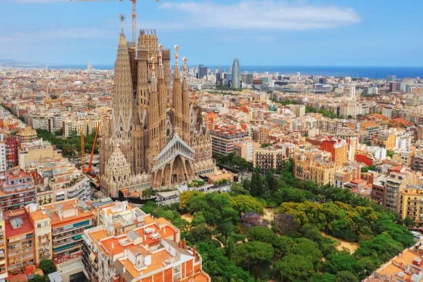 VIAJE BARCELONA Y  EL CANTABRICO 