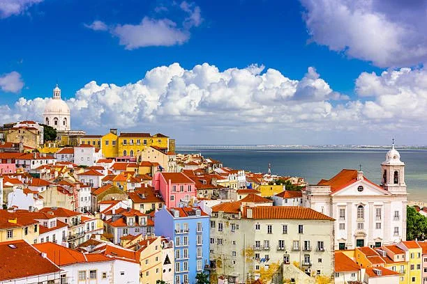VIAJE MADRID, CASTILLA, GALICIA, PORTUGAL Y ANDALUCIA (OPCION 1) 