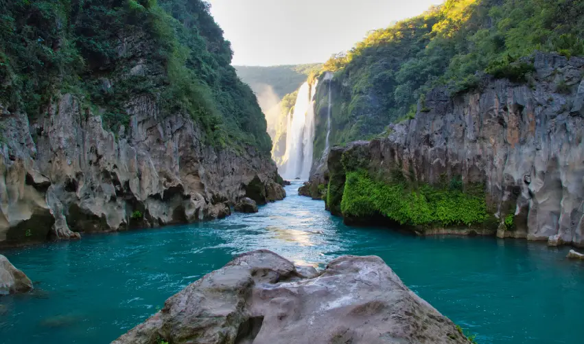 VIAJE SALTO A LA HUASTECA 
